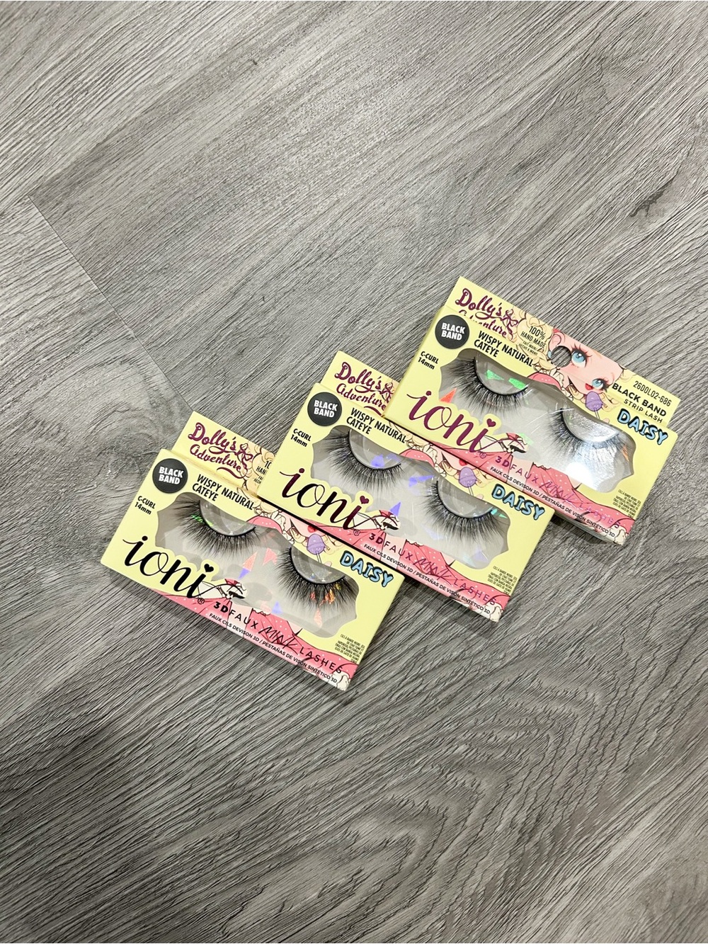 Ioni Daisy Lashes - Black